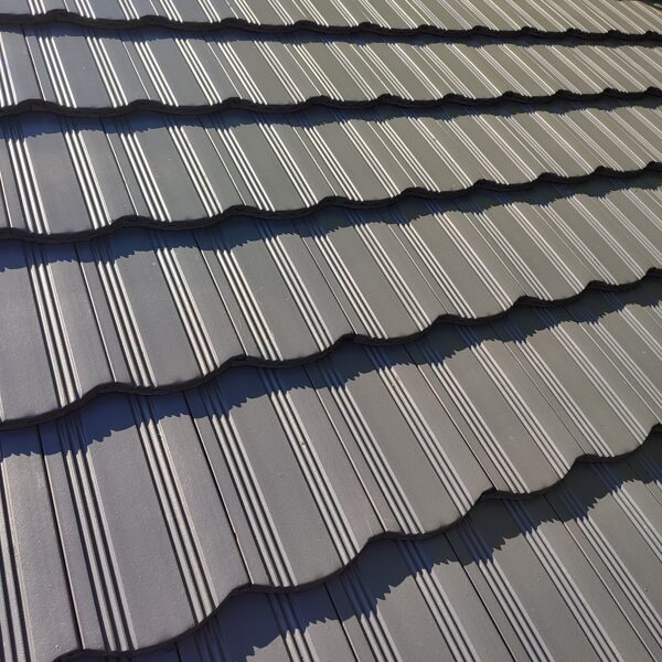 antracit tetőfestés 